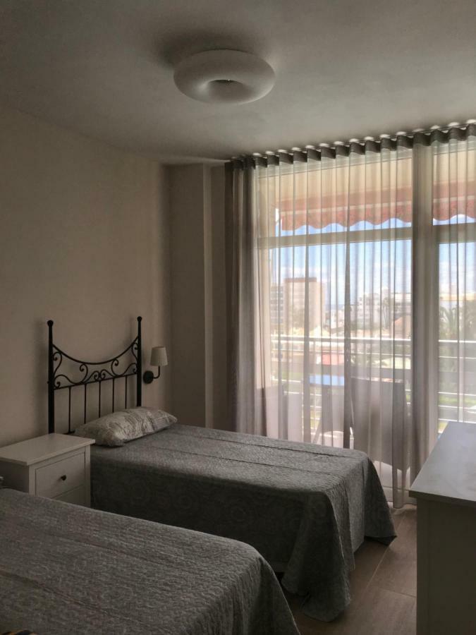 Apartments "La Roca" Торремолінос Екстер'єр фото